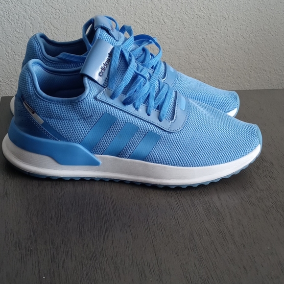 adidas Shoes - Women Adidas Sneakers